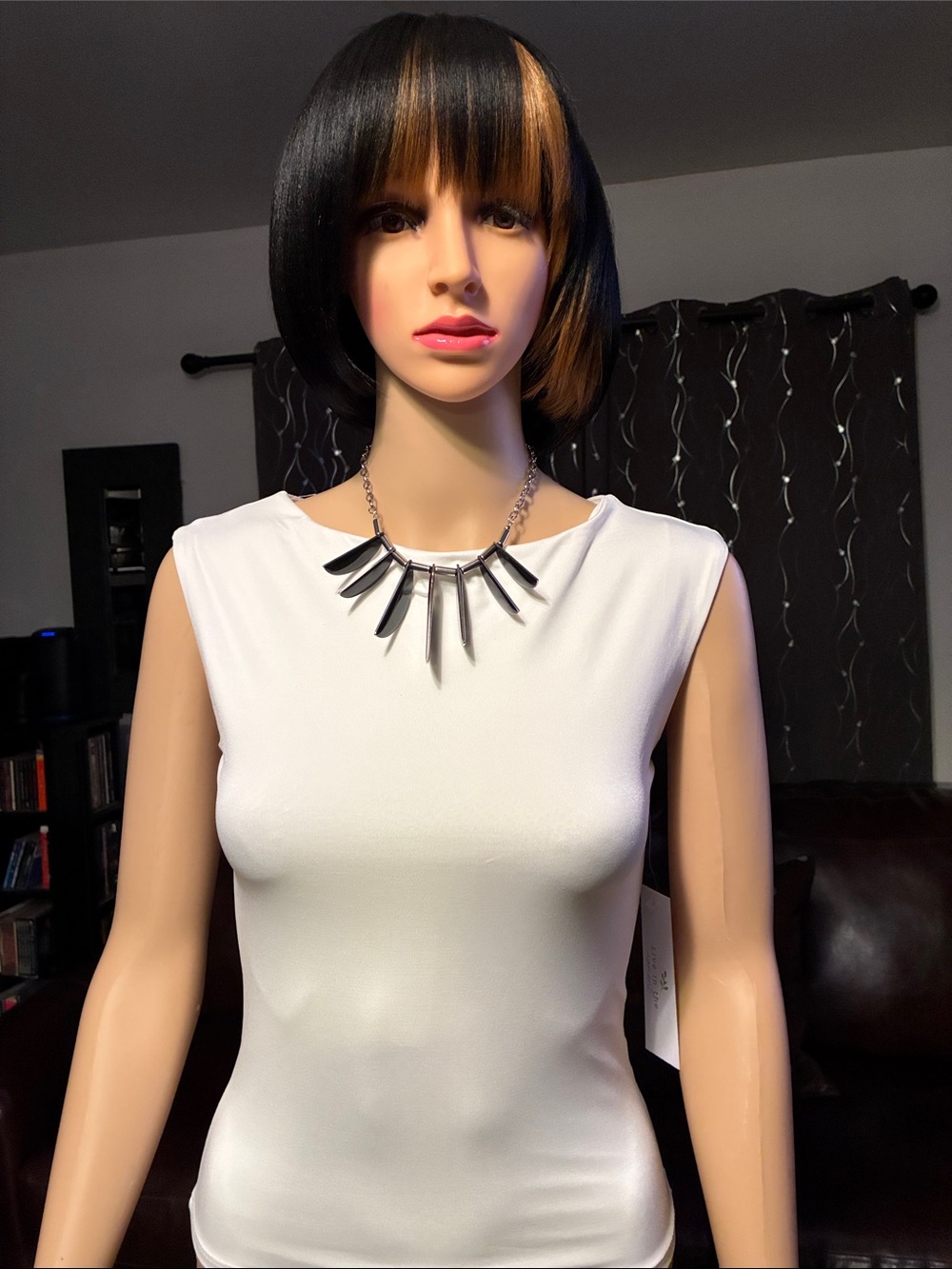Sleek White Cap-Sleeve Tee - Women's Short Sleeve